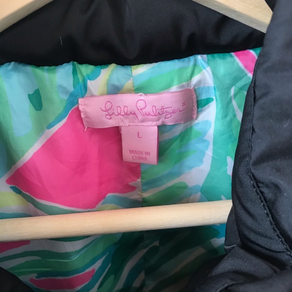 Lily Pulitzer black down filled puffer vest - Picture 4 of 12